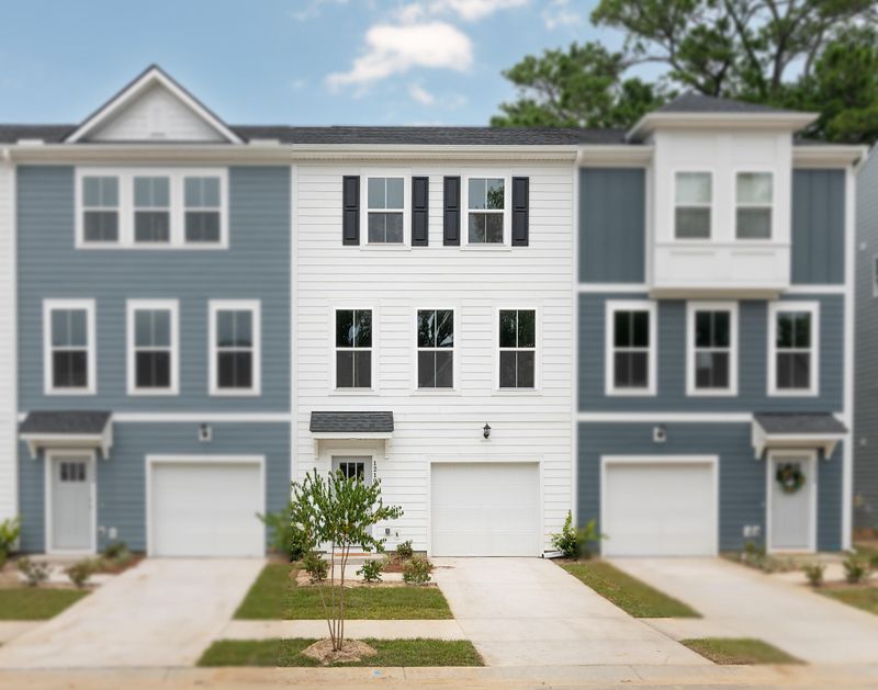 1240 Tice Ln #19, North Charleston, SC 29405