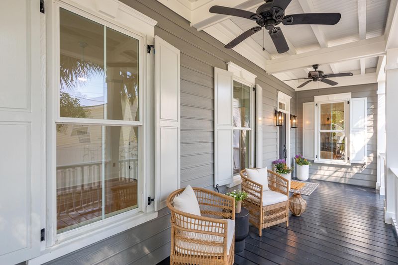 514 Ferry St, Mount Pleasant, SC 29464