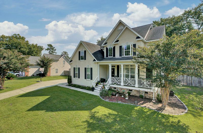 8110 Sardis Ct, North Charleston, SC 29406