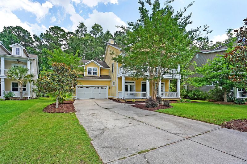 1717 Wellstead St, Mount Pleasant, SC 29465