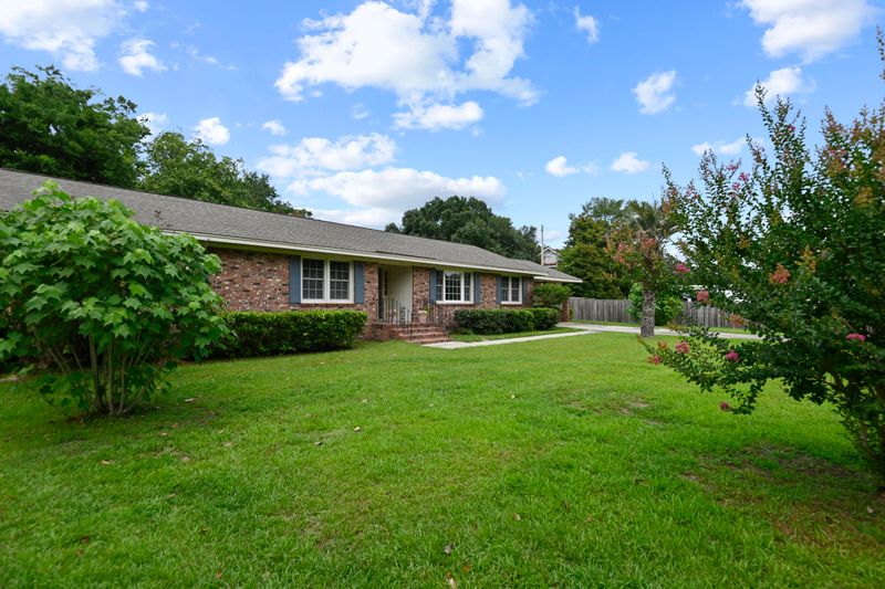 104 Murray Dr, Moncks Corner, SC 29461