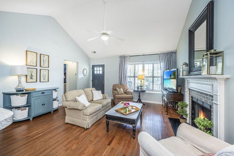 5120 Victoria Ave, North Charleston, SC 29405