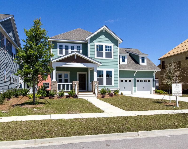 123 Rum Neck St, Summerville, SC 29486
