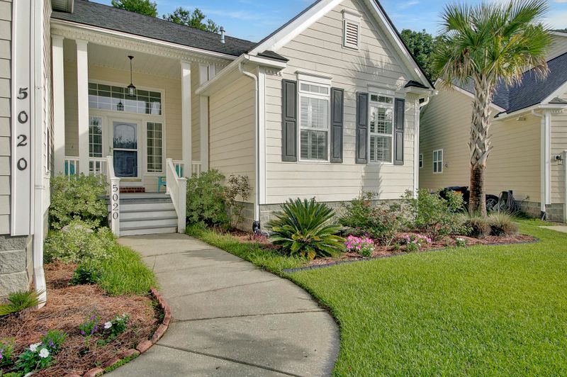 5020 Robeson Pl, Summerville, SC 29485