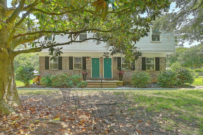 2124 St Lukes Dr, Charleston, SC 29412