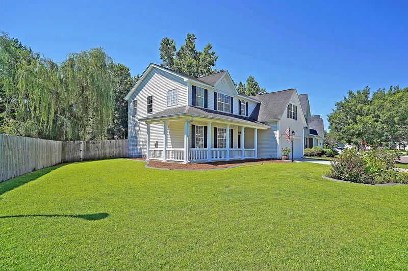 9213 Markleys Grove Blvd, Summerville, SC 29485