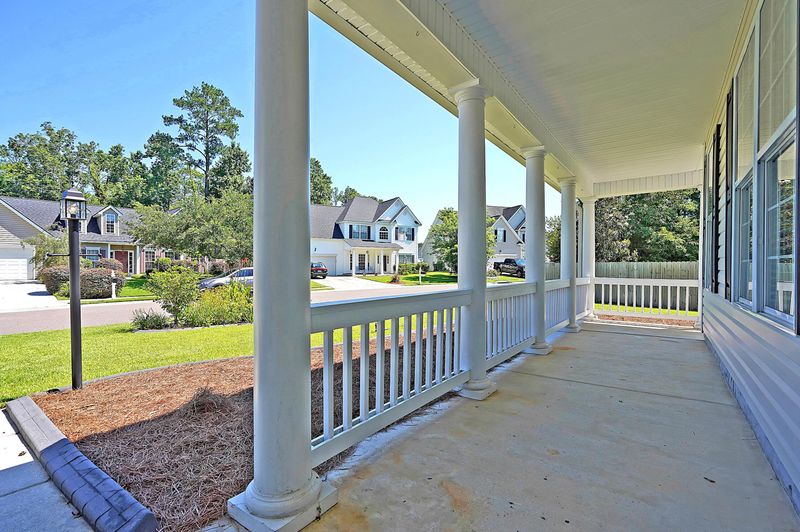 9213 Markleys Grove Blvd, Summerville, SC 29485