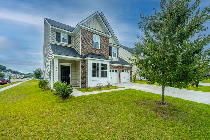 372 Bradley Bend Dr, Moncks Corner, SC 29461