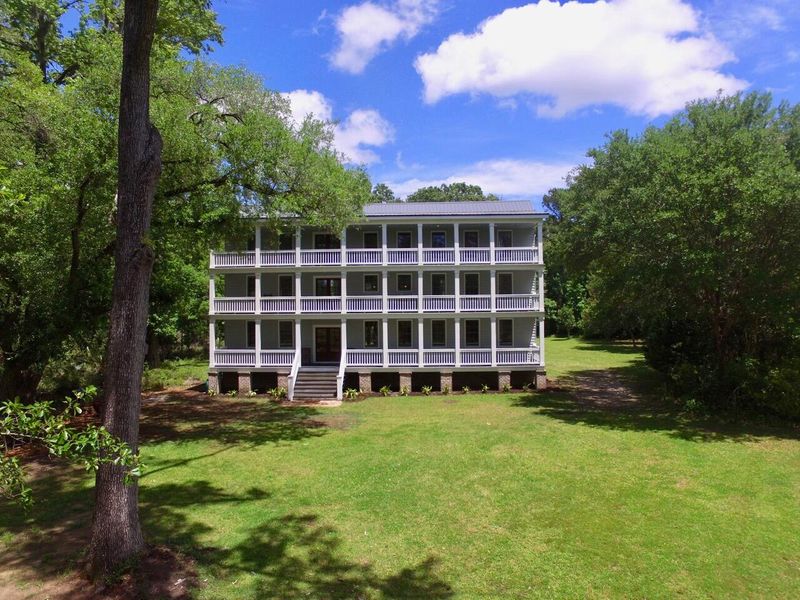 4711 Summit Plantation Rd, Hollywood, SC 29449