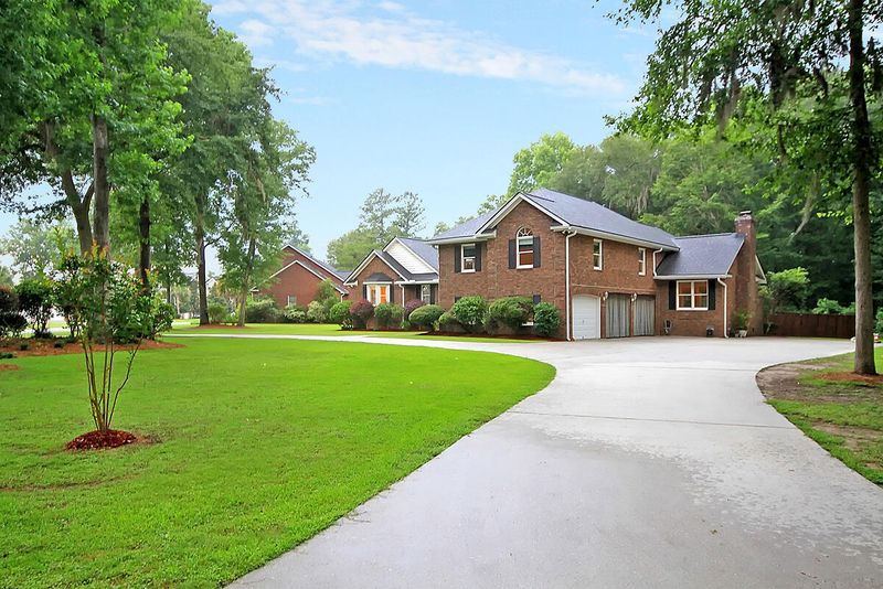 6004 Mansfield Blvd, North Charleston, SC 29418
