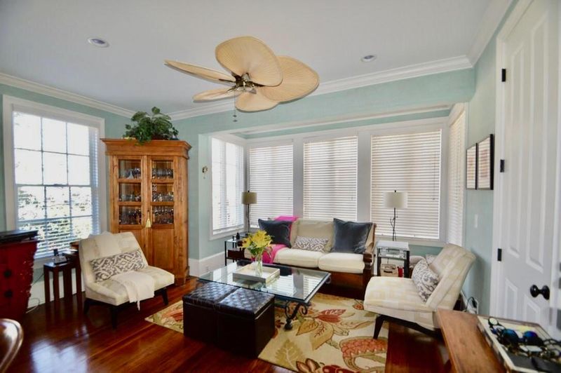 77 Morris St, Charleston, SC 29401