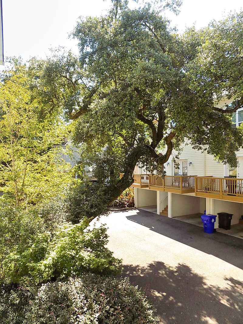 1829 Dogwood Rd #403, Charleston, SC 29414
