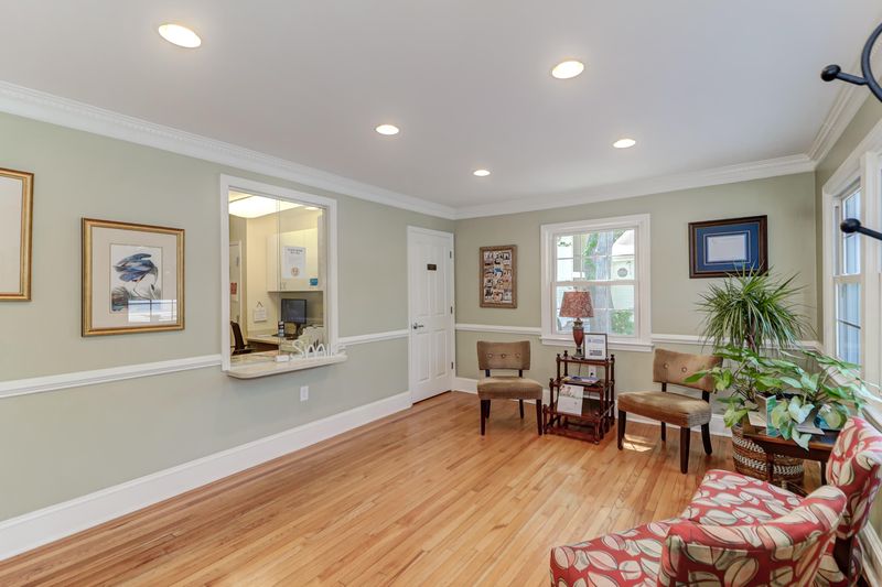 742 St Andrews Blvd, Charleston, SC 29407