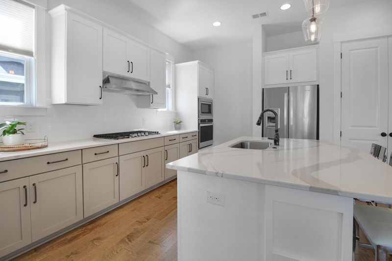 3477 Saltflat Ln, Mount Pleasant, SC 29466