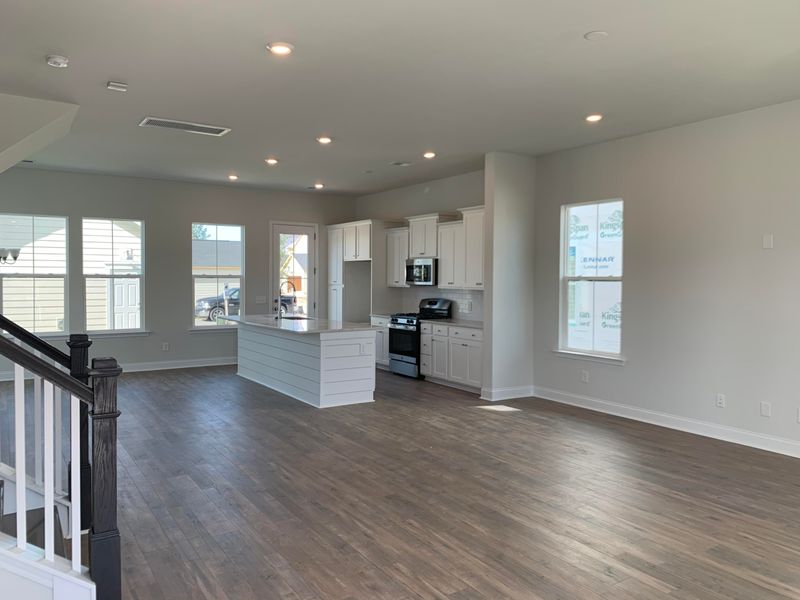 107 West Respite Ln, Summerville, SC 29483