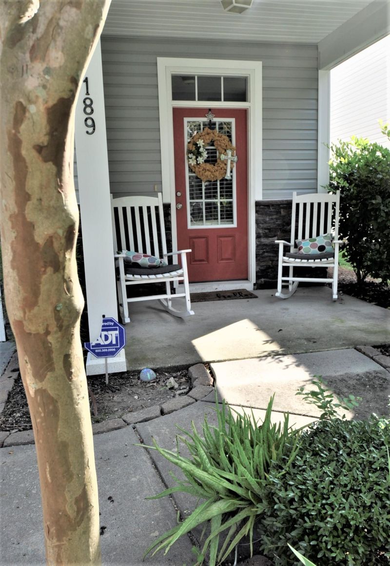 189 Dorothy Dr, Charleston, SC 29414