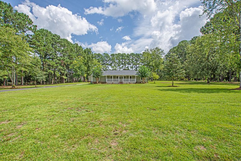 106 Sommet Blvd, Summerville, SC 29483