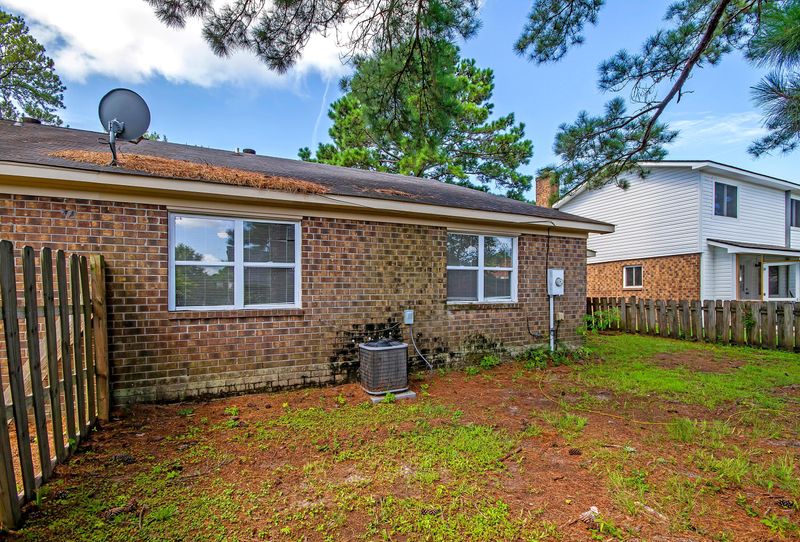 7754 Wayfield Cir, North Charleston, SC 29418