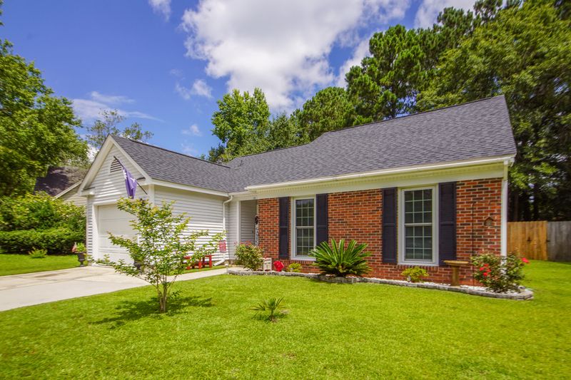 112 Shropshire St, Goose Creek, SC 29445