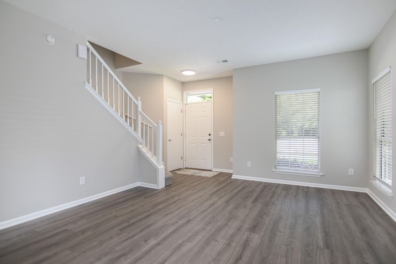 1949 Treebark Dr, Charleston, SC 29414