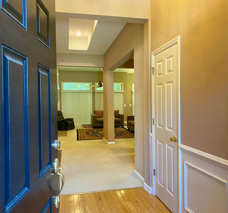 206 Thousand Oaks Cir, Goose Creek, SC 29445