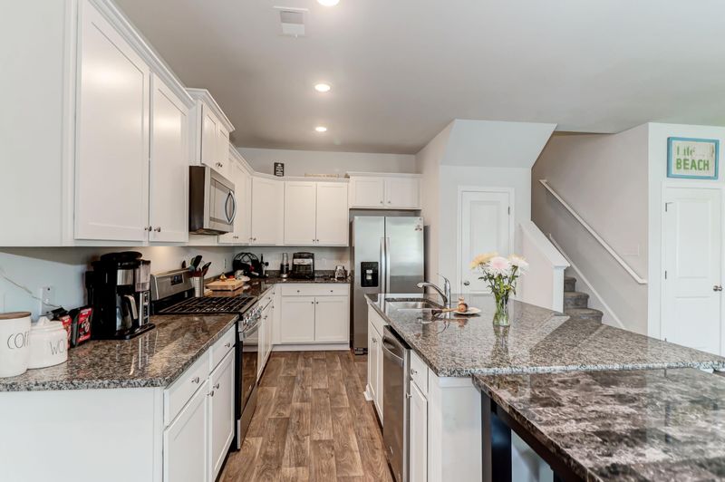 2654 Alamanda Dr, Johns Island, SC 29455