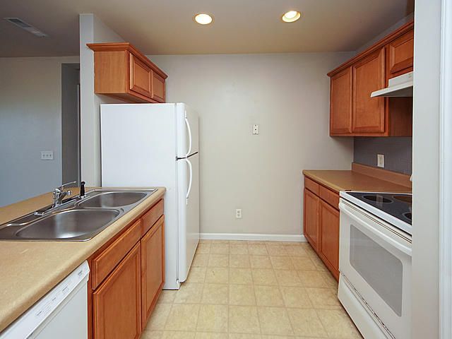 2262 Folly Rd #2-I, Folly Beach, SC 29439