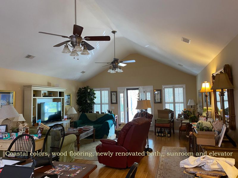 18 Gun Bluff Rd, Edisto Island, SC 29438