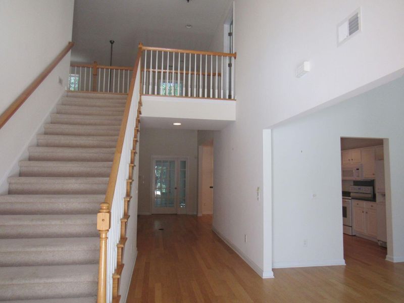126 Pemberton Rd, Summerville, SC 29483