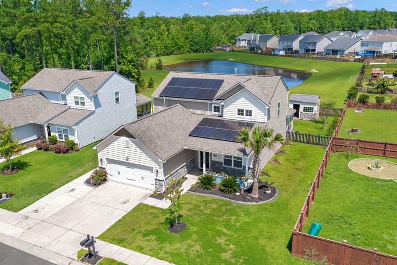 102 Ancestry Ln, Moncks Corner, SC 29461