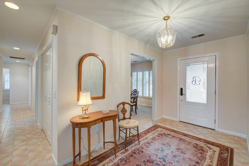 1815 Omni Blvd, Mount Pleasant, SC 29466