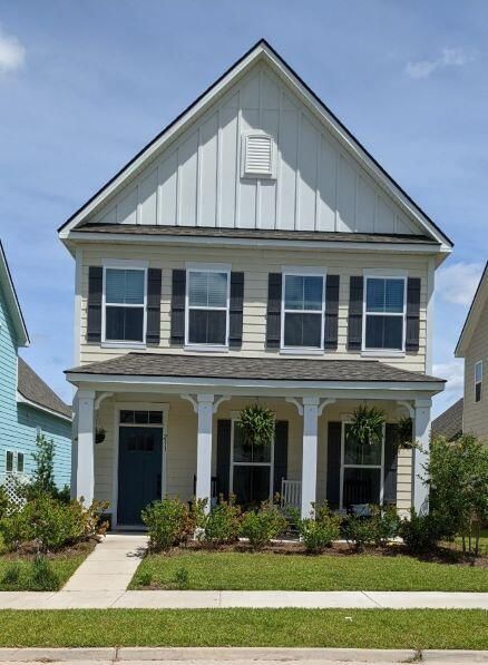 211 Lynx Ln, Summerville, SC 29483