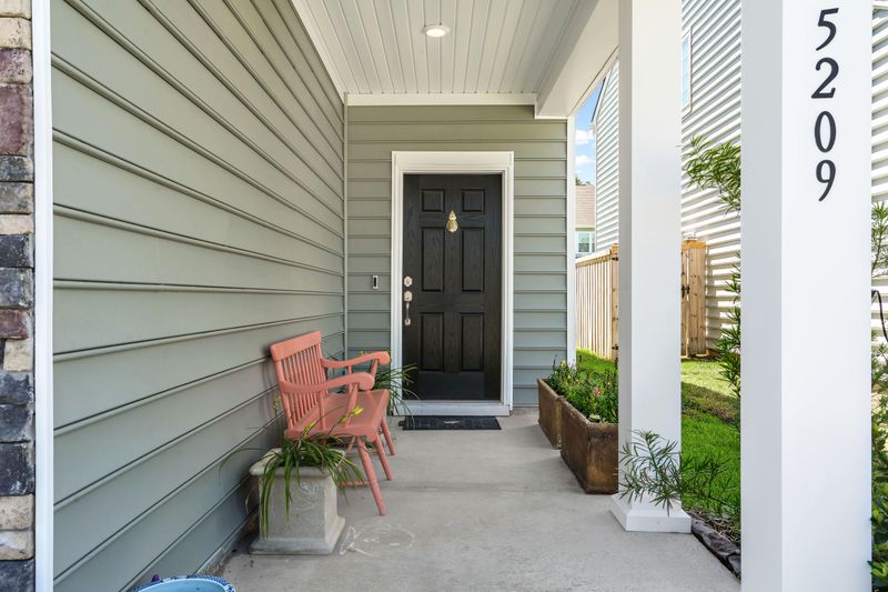 5209 American Holly Ln, Ladson, SC 29456
