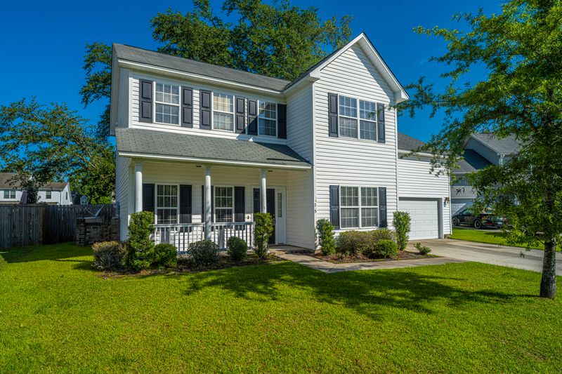 205 Threshing Ct, Moncks Corner, SC 29461