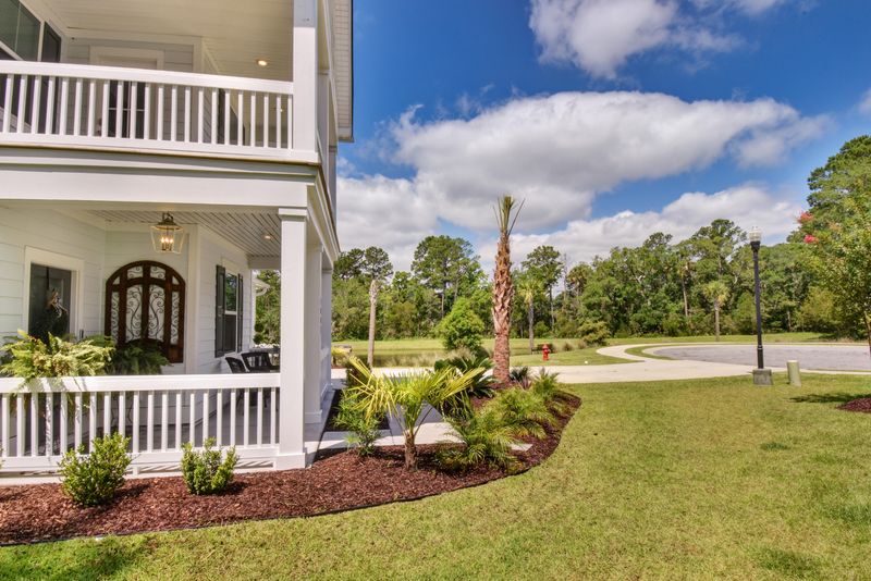 3001 Caspian Ct, Mount Pleasant, SC 29466
