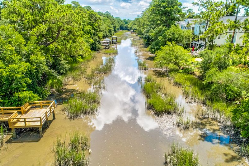 328 Arlington Dr, Charleston, SC 29414