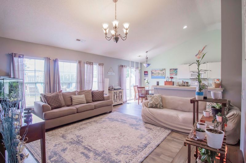 5070 Thornton Dr, Summerville, SC 29485