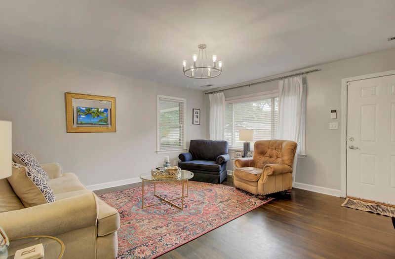 5201 Sterrett St, North Charleston, SC 29405