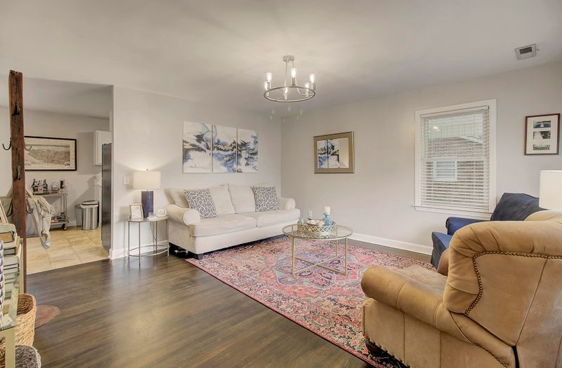 5201 Sterrett St, North Charleston, SC 29405