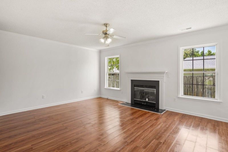 108 Queen Mary Ct, Summerville, SC 29485