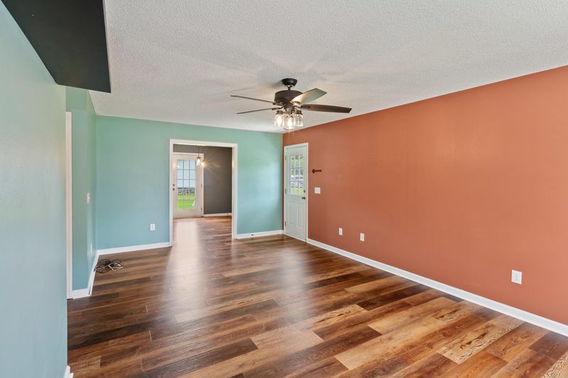 207 Adam Austin Ave, Summerville, SC 29486