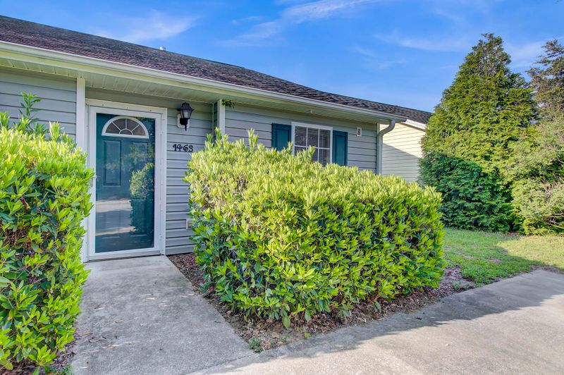 1463 Amanda Park Ln, James Island, SC 29412