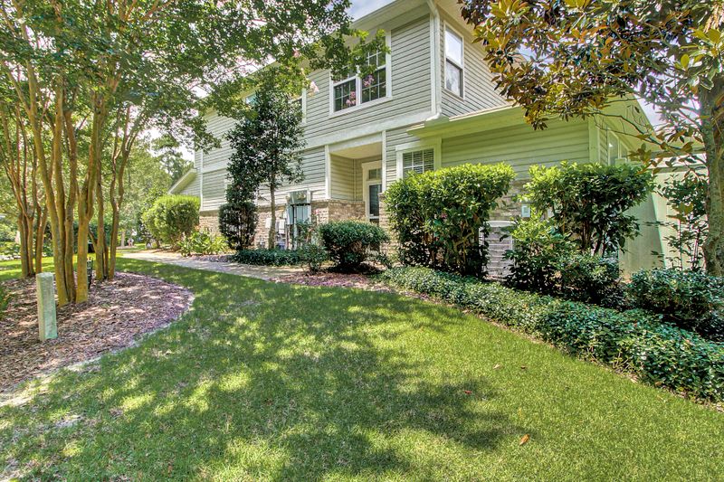 5150 Trump St #1906, North Charleston, SC 29420
