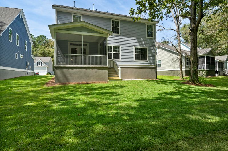 104 Windward Dr, Summerville, SC 29485