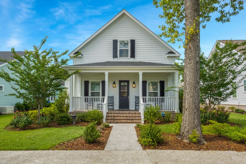 4001 Berberis Ln, Ravenel, SC 29470