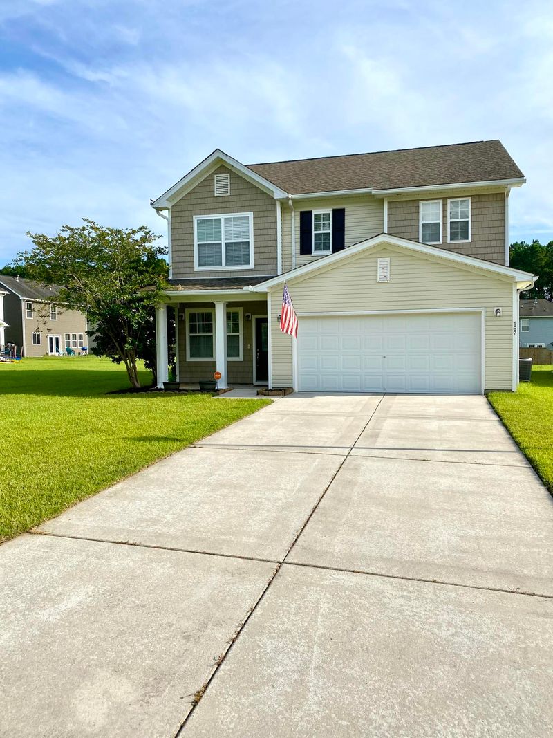 162 Kimberton Ave, Moncks Corner, SC 29461