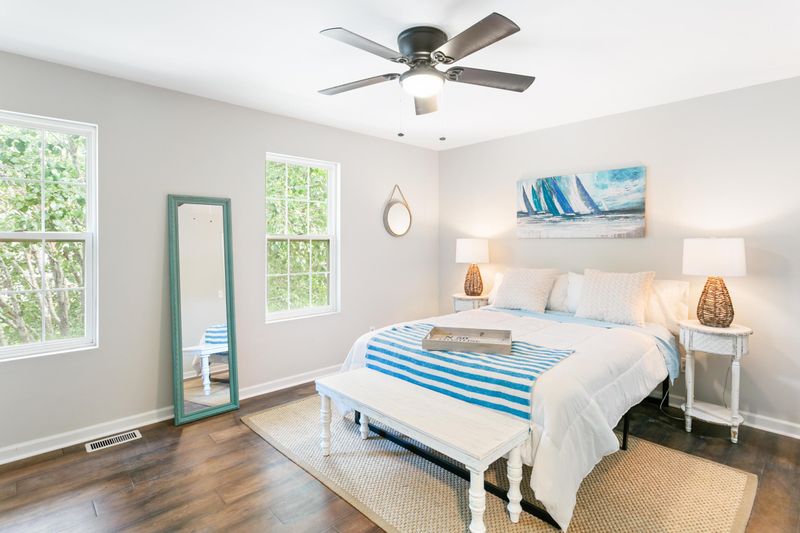 125 Expressway Dr, Summerville, SC 29486