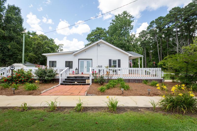 10310 Us Highway 17, Mcclellanville, SC 29458
