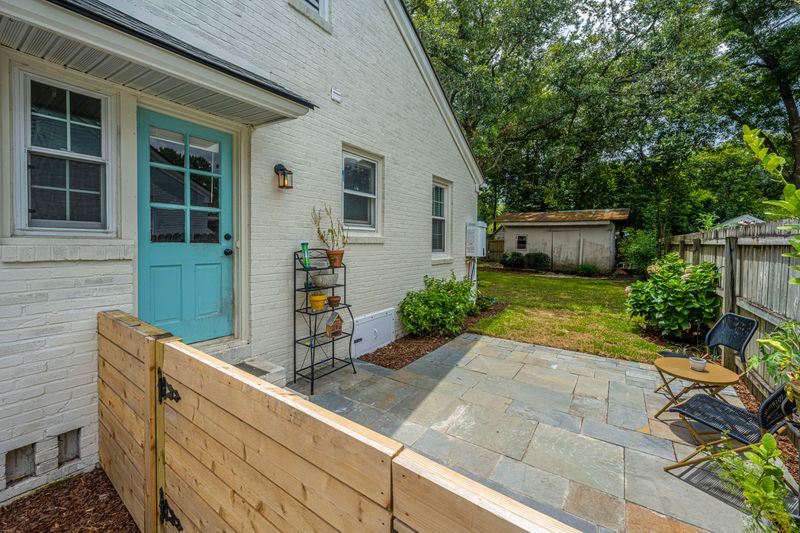 47 Yeadon Ave, Charleston, SC 29407