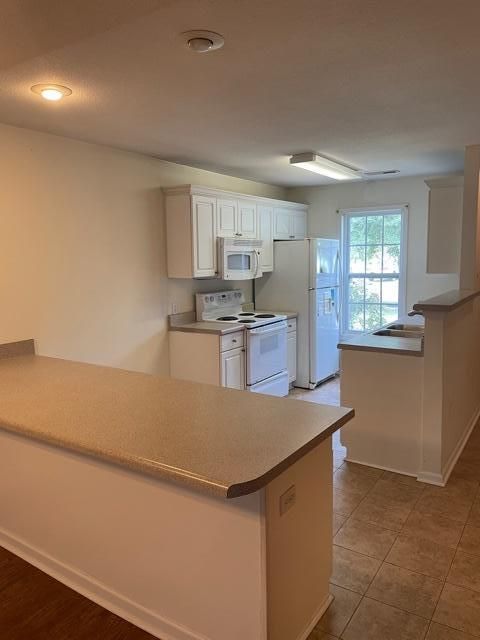 218 Reagan Dr, Summerville, SC 29486